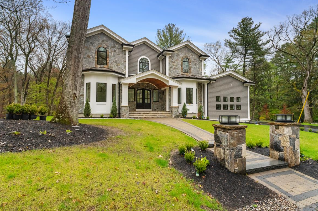 After — Luxury | 6,511 SF Custom Residence in Wellesley, MA (2 of 43)