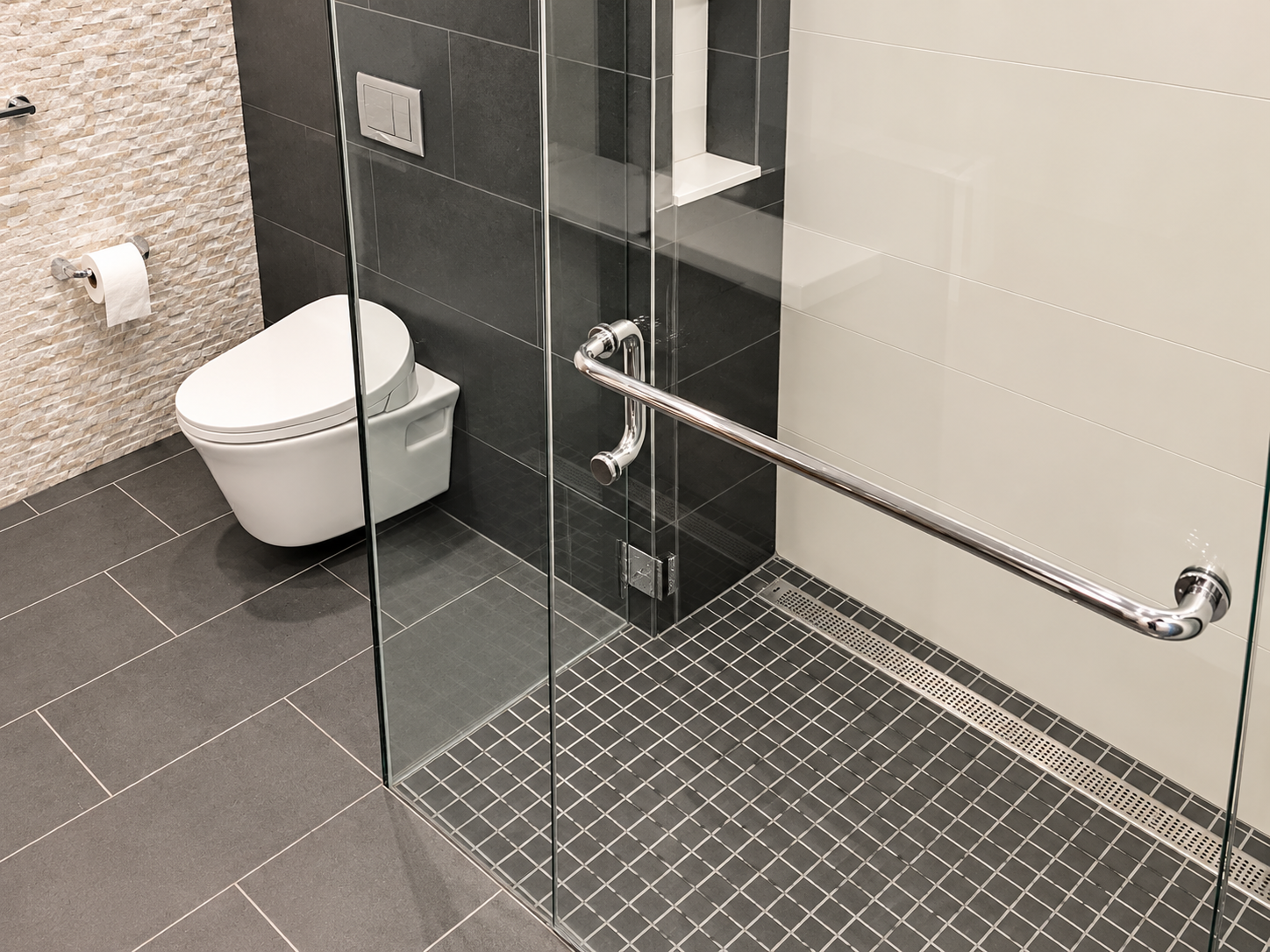 After — Master Bathroom - Lexington (8 of 9)